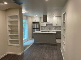 2355 Franklin Ave E APT 101, Seattle, WA 98102