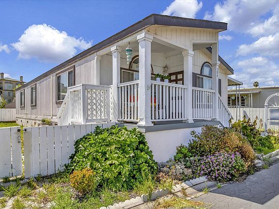 3rd image of 504 Summerland Dr