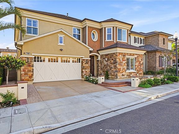 3rd image of 17491 Oakbluffs Ln