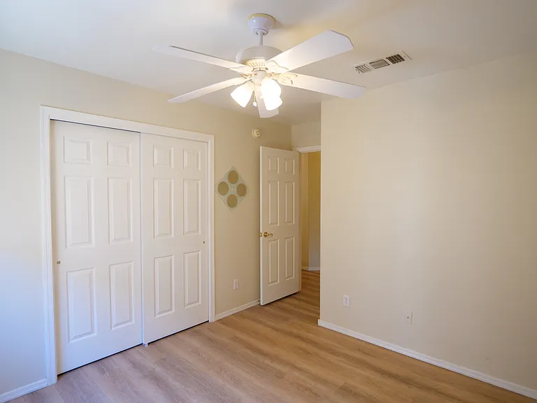 4926 N Sabino Gulch Ct — Photo 15