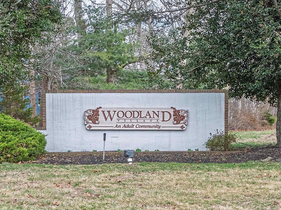 1st image of 44 E Woodland Ave #44