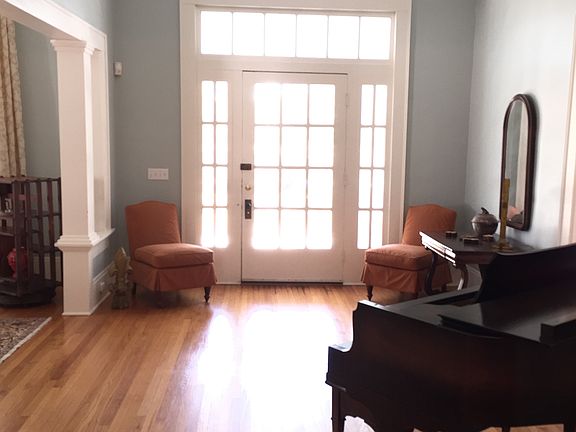 4th image of 300 E Bayou Dr