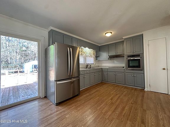 2nd image of 1416 Boyette Drive