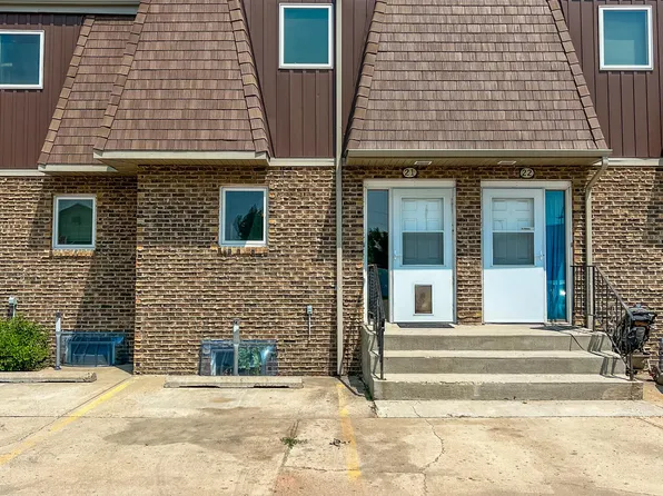 1918 1st Ave W #21, Williston, ND 58801