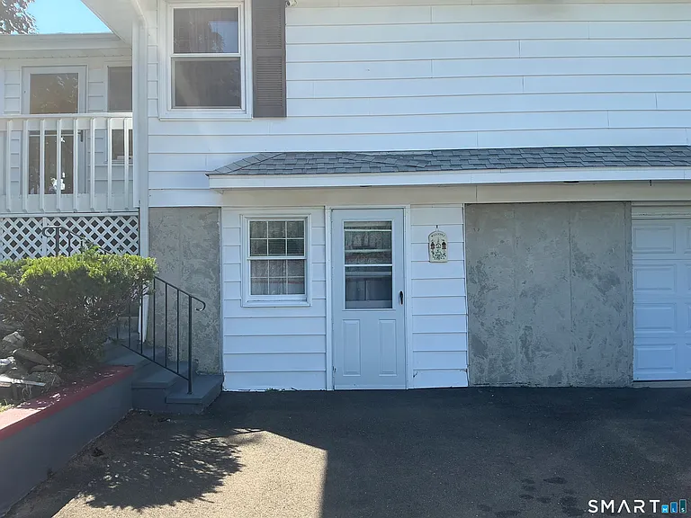 61 Shepard Ave #LL — Photo 11