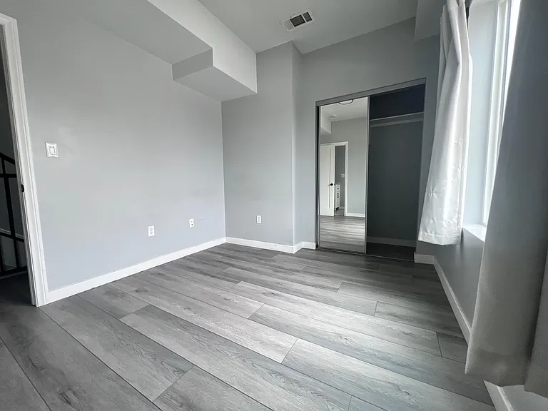 11344 Hatteras St #B12 — Photo 19