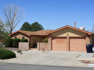 7301 Yorktown Ave NE, Albuquerque, NM 87109