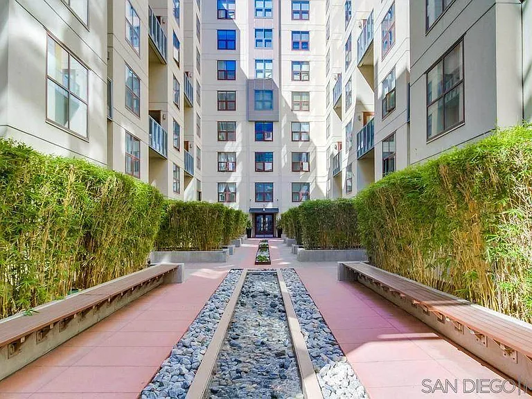 1150 J St #511 — Photo 12
