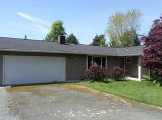 2407 E Fir St, Mount Vernon, WA 98273