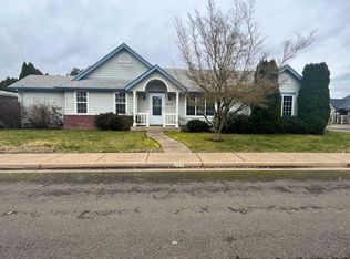 1453 Manchester Dr, Eugene, OR 97401
