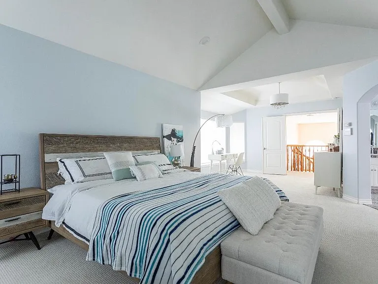 9737 Callita St — Photo 12