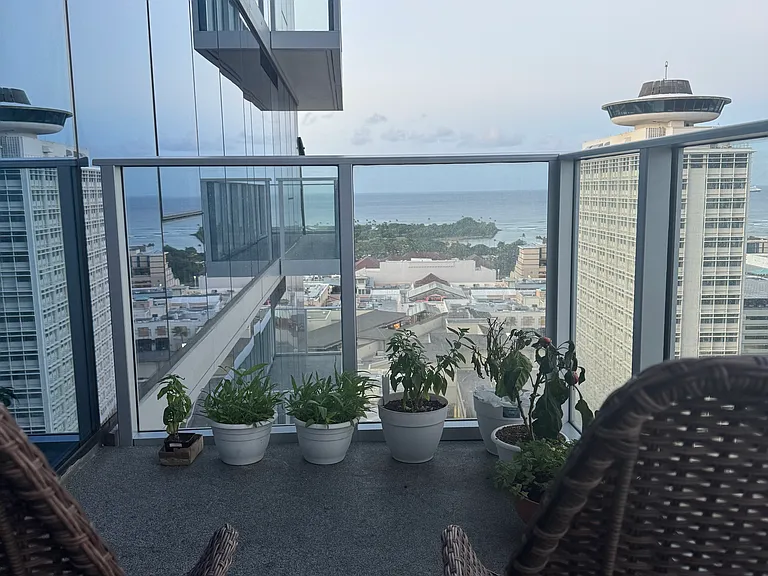629 Keeaumoku St #2402 — Photo 1