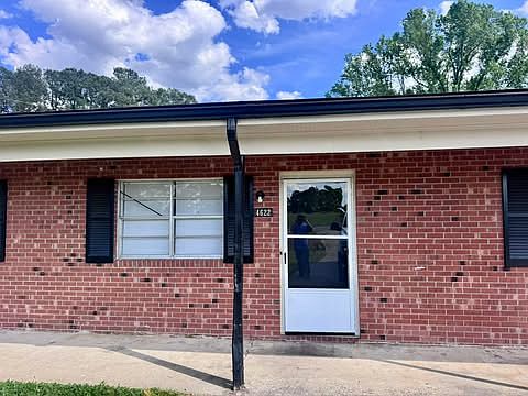 2nd image of 4652 Stevens Sausage Rd #4