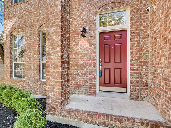 2nd image of 4185 Canyon Glen Cir