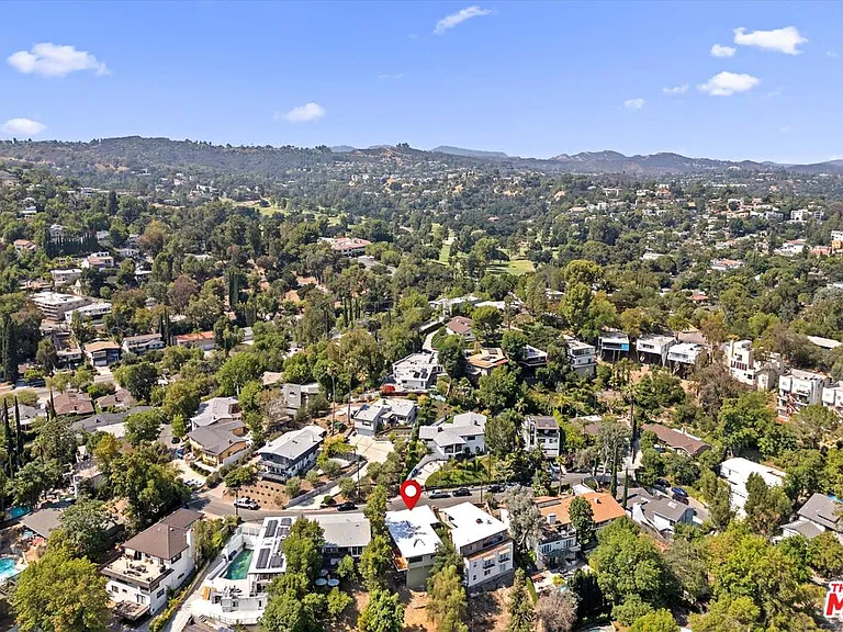 4950 Marmol Dr — Photo 33