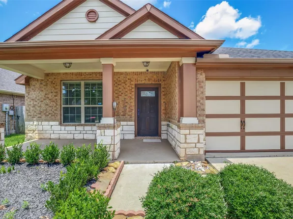 8810 Houston Falls Ln, Richmond, TX 77407