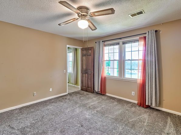 7301 Mountainbrook Dr, Columbia, SC 29209