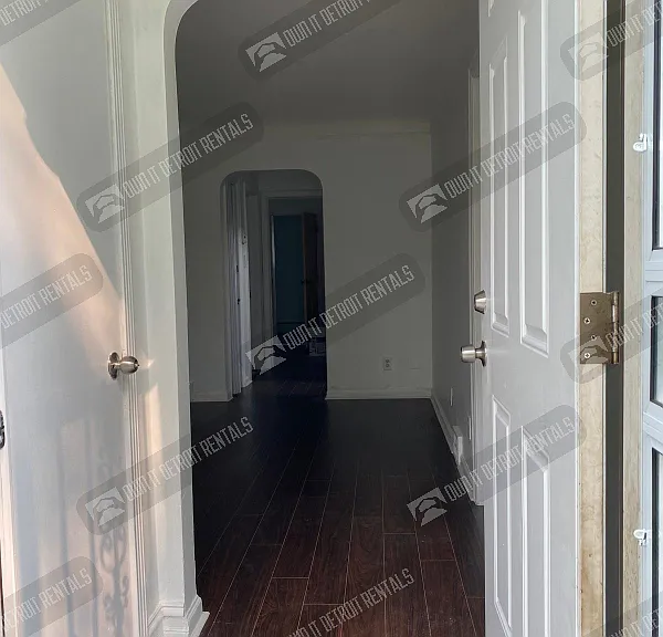 11220 Lakepointe St — Photo 16