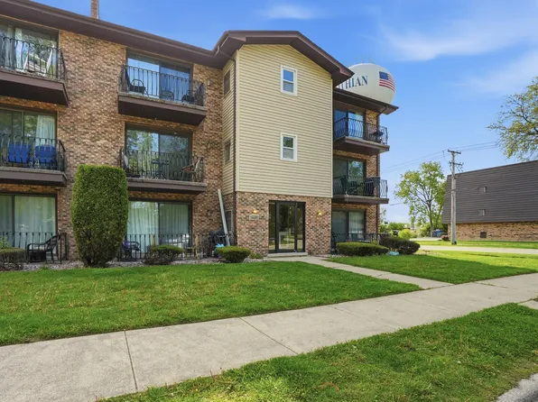 14457 Lamon Ave APT 2S, Midlothian, IL 60445