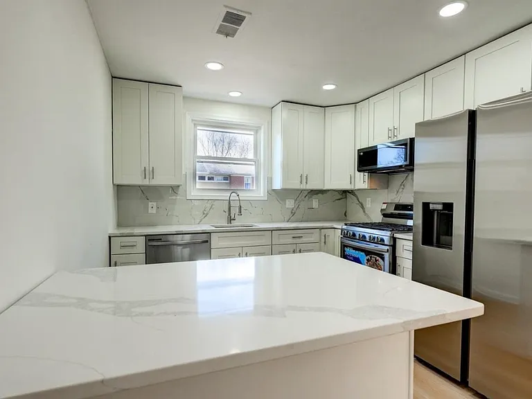 14432 Bel Pre Dr — Photo 7