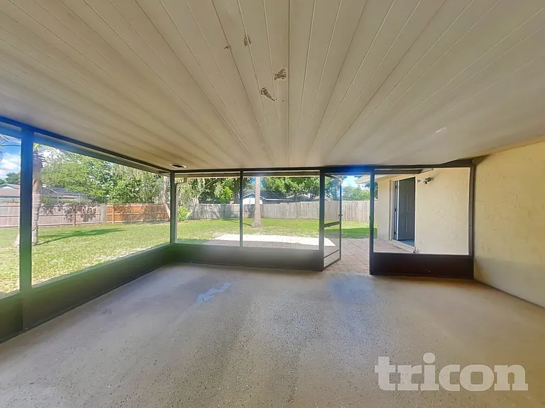 352 N Fork Pl — Photo 15