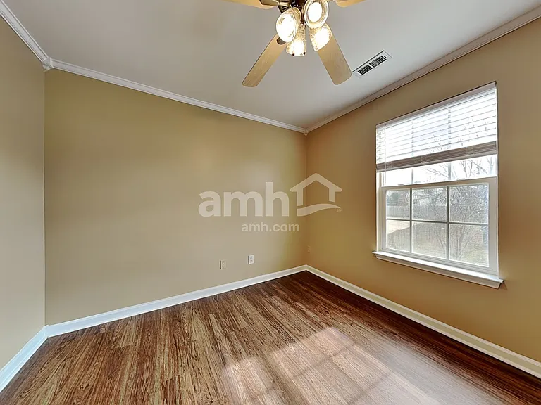 205 N Fuquay Springs Ave — Photo 14