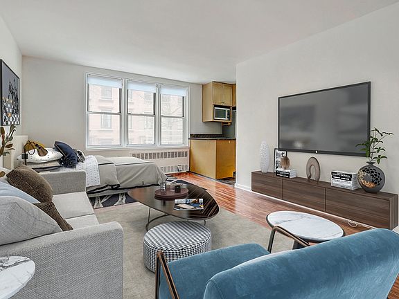2nd image of 130 Hicks St #22