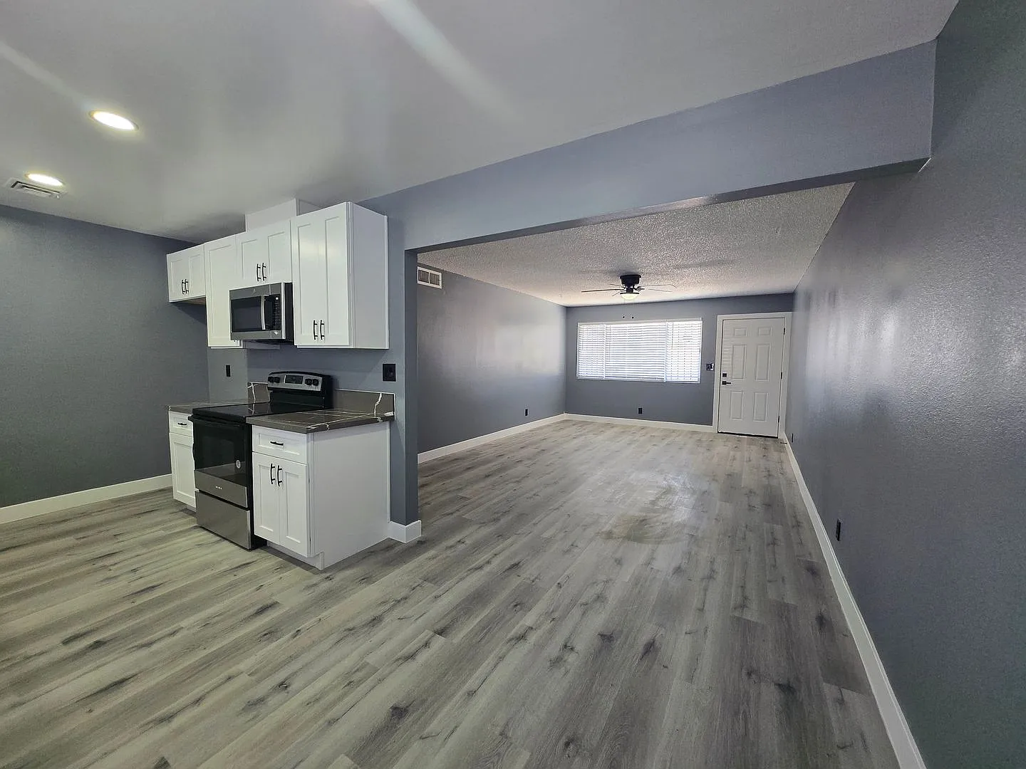 3240 Michael — Photo 4