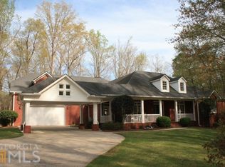 368 Massengale Rd, Brooks, GA 30205