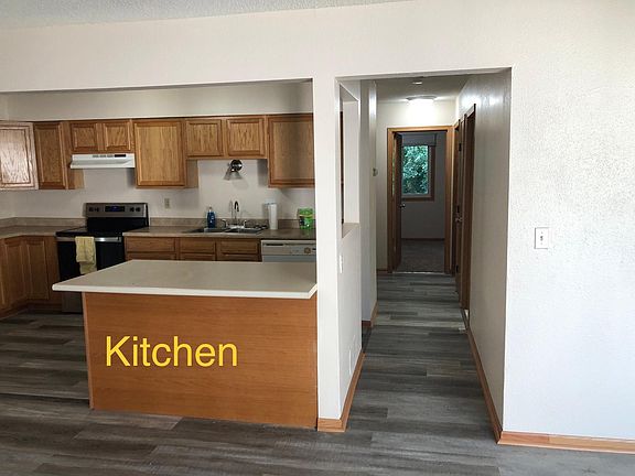 Pic of another similar unit 104 unit will be in similar condition before handover.