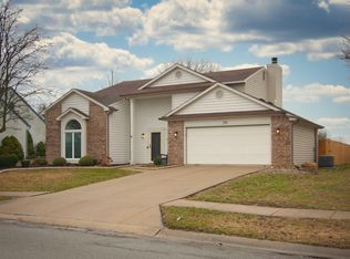 710 Autumn Ridge Ln, Fort Wayne, IN 46804