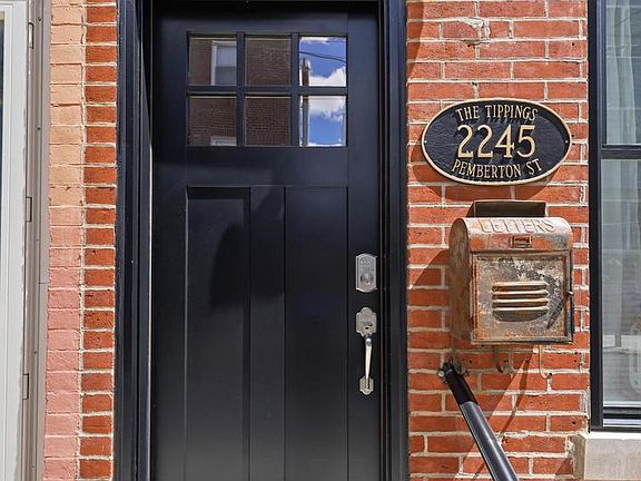 5th image of 2245 Pemberton St