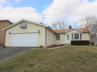 303 High St, Wauconda, IL 60084