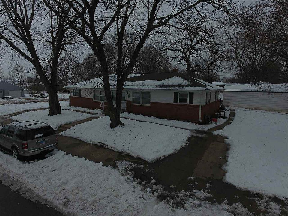 2nd image of 2115 Vermont St