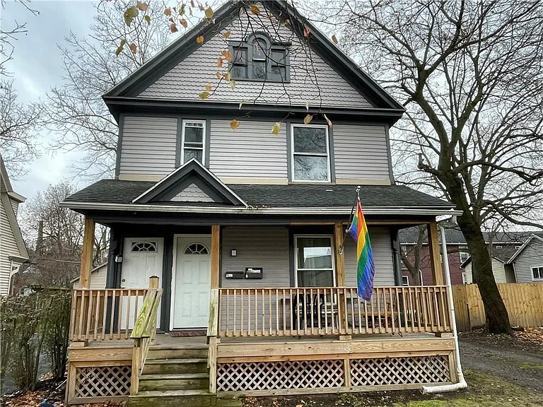311 Linden St #1 — Photo 1