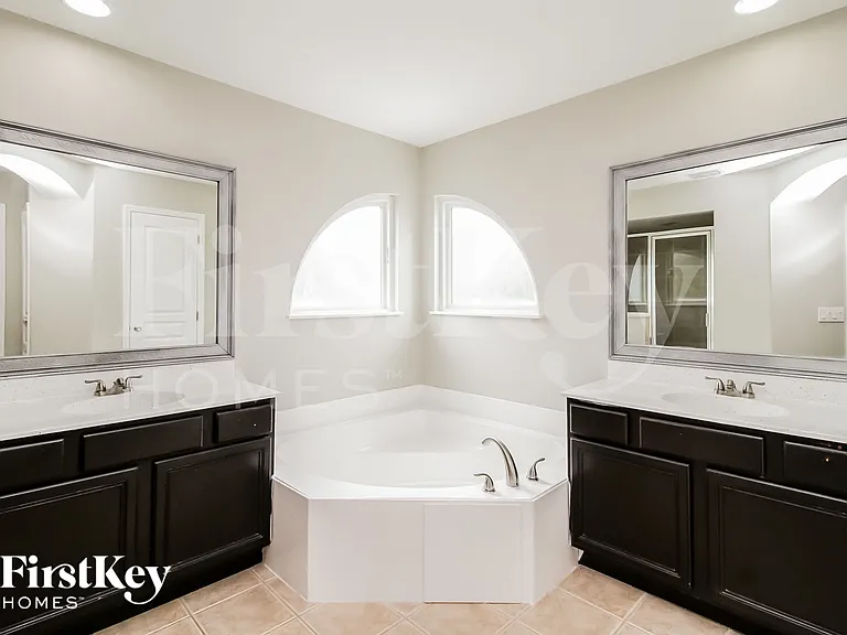 483 Sycamore Springs St — Photo 11