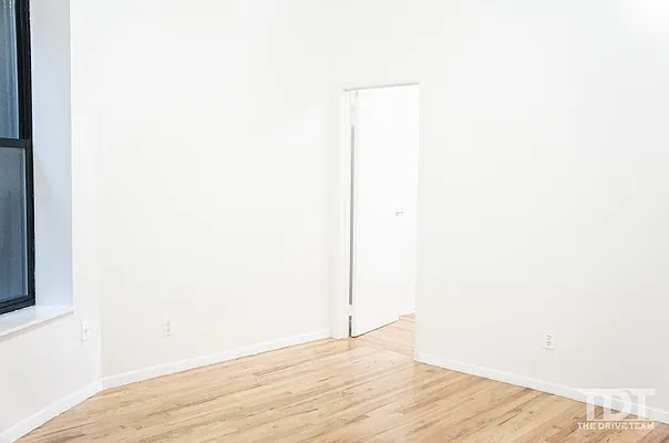 Rented by J Misrahi Realty Corp | media 25