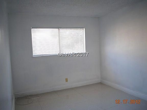 4th image of 3598 Moraga Dr