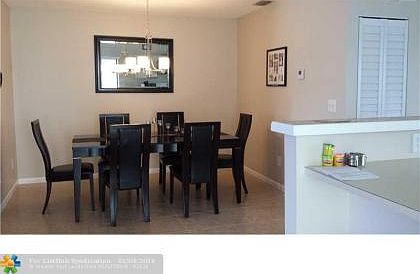 2nd image of 14 Paxford Ln