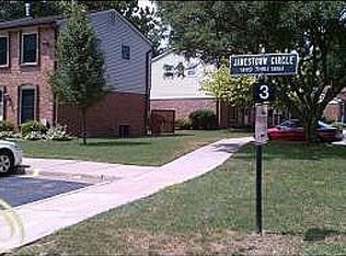 18120 Jamestown Cir, Northville, MI 48168