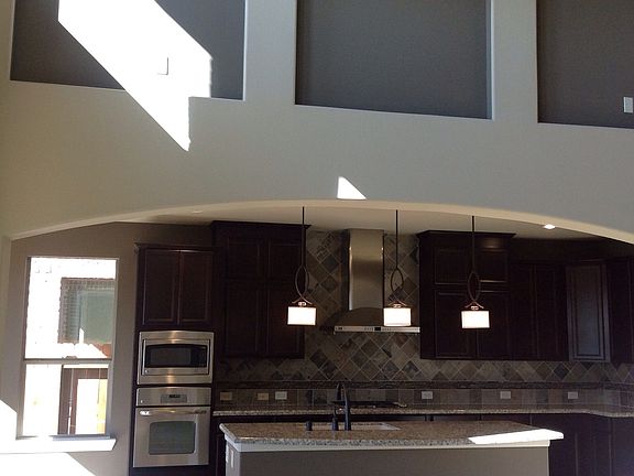 4th image of 21115 Barrett Creek Ln