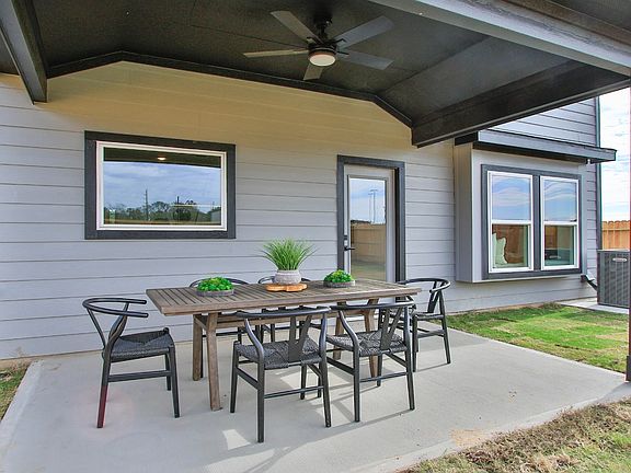 2nd image of 4028 Colony River Rock Blvd
