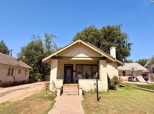 1715 N Maple St, Hutchinson, KS 67502