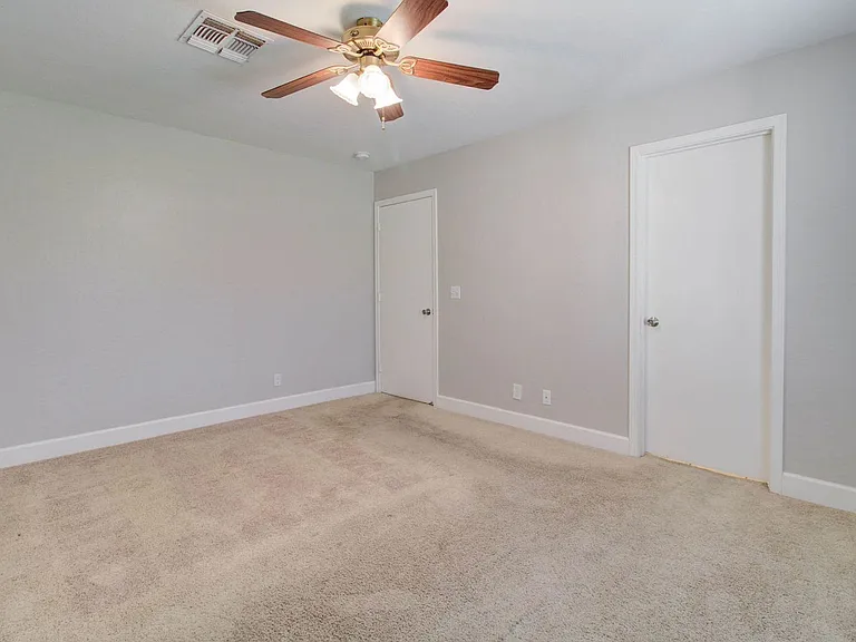 2049 E San Tan Ct — Photo 32