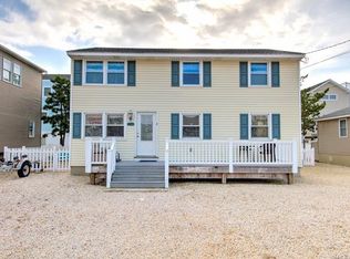 2 W Janet Rd #U, Beach Haven, NJ 08008