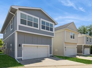 2687 NW 165th Ln, Clive, IA 50325
