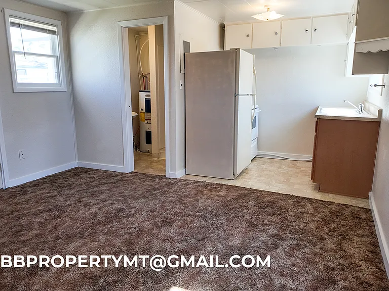 406 1/2 Durland Ave — Photo 8
