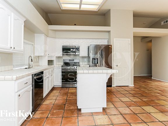 5th image of 5040 Saint Annes Dr