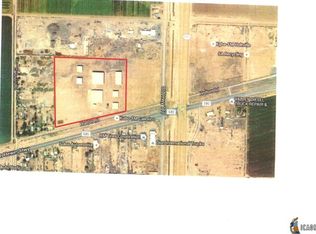 370 E Holton Rd, El Centro, CA 92243
