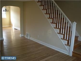 2nd image of 303 Park Dr